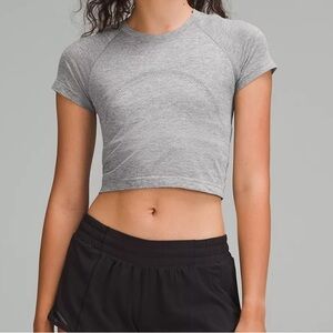 ⛔️ SOLD⛔️ Lululemon swiftly tech cropped short-sleeve shirt